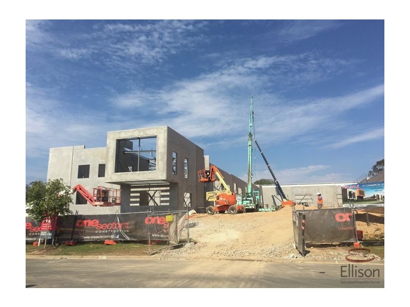 8/14 Technology Drive, Arundel QLD 4214