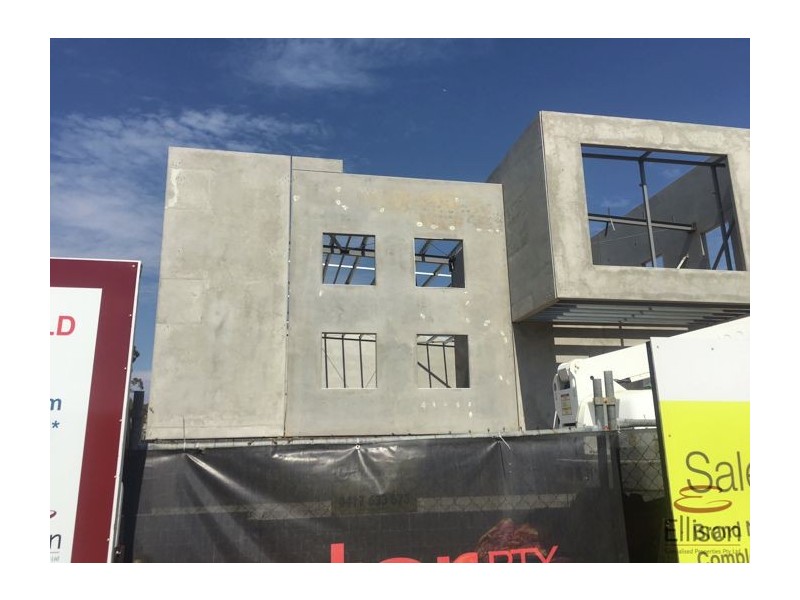 8/14 Technology Drive, Arundel QLD 4214