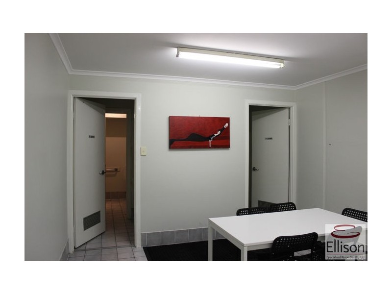 2/29 Nealdon Drive, Meadowbrook QLD 4131