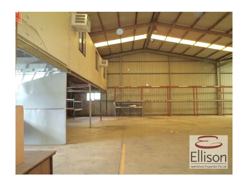 207 Queens Road, Kingston QLD 4114