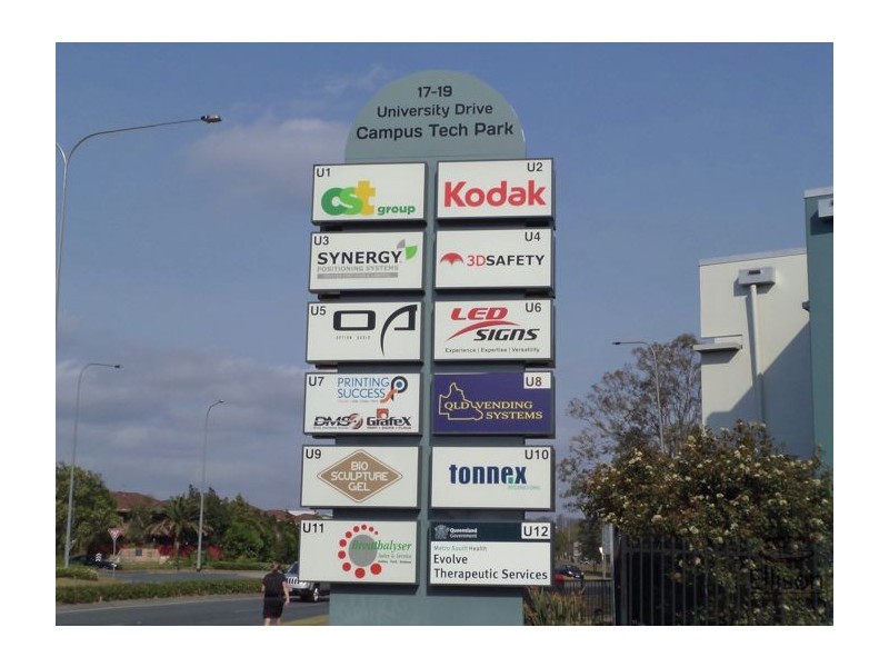10/3-19 University Drive, Meadowbrook QLD 4131