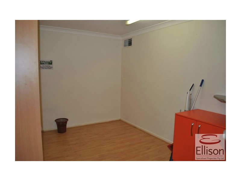 1/46 Siganto Drive, Helensvale QLD 4212