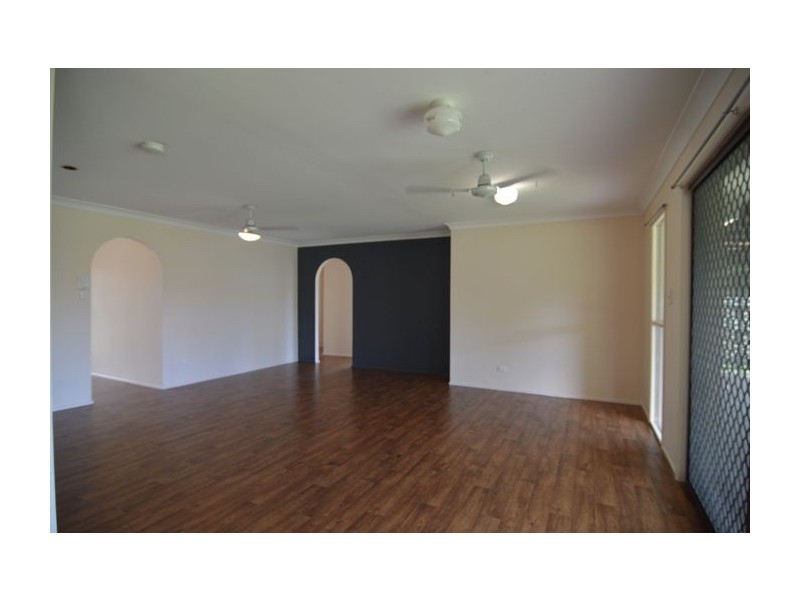 17 Cavillon Street, Crestmead QLD 4132