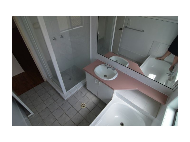 17 Cavillon Street, Crestmead QLD 4132