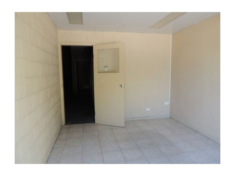 4/10 Maiella Street, Stapylton QLD 4207