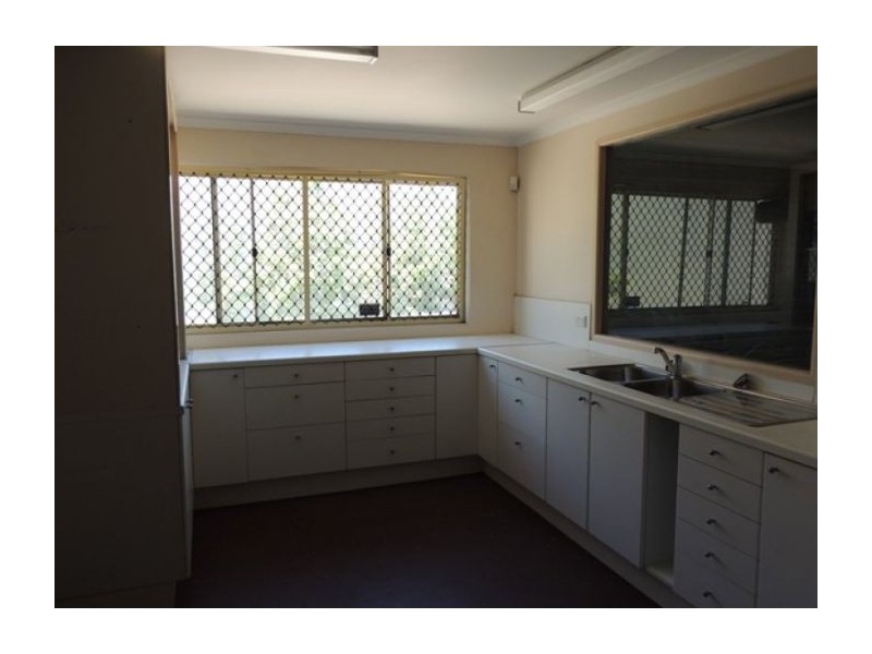 4/10 Maiella Street, Stapylton QLD 4207