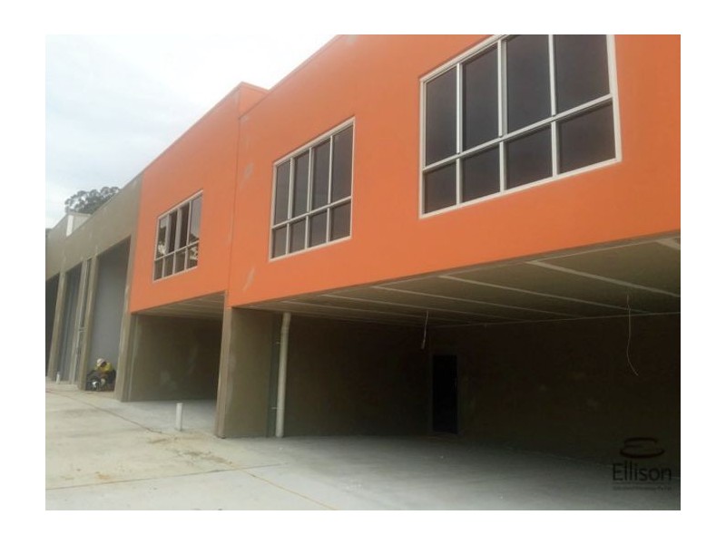 8/14 Technology Drive, Arundel QLD 4214