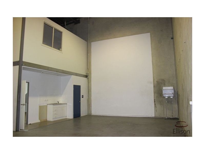 8/4-14 Riverland Drive, Loganholme QLD 4129