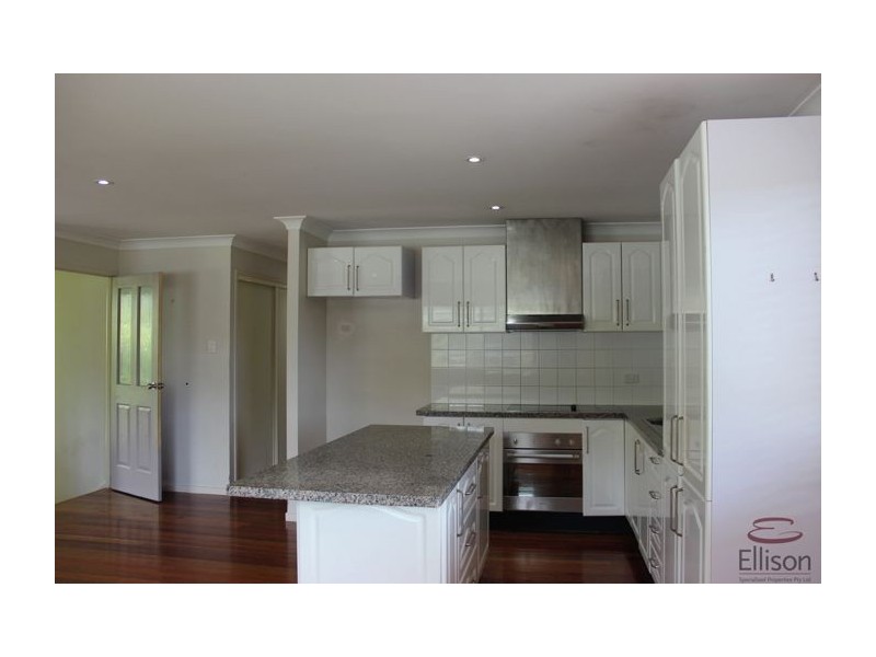 26 Beenleigh Redland Bay Road, Loganholme QLD 4129