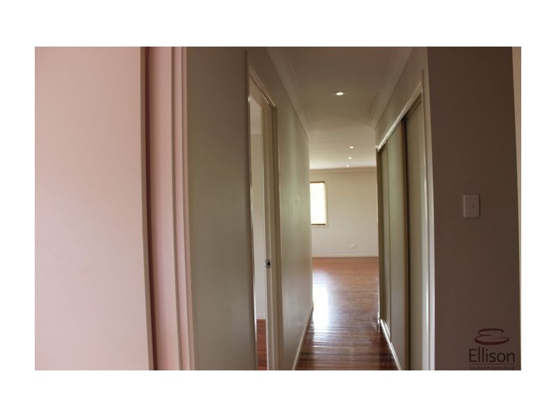 26 Beenleigh Redland Bay Road, Loganholme QLD 4129