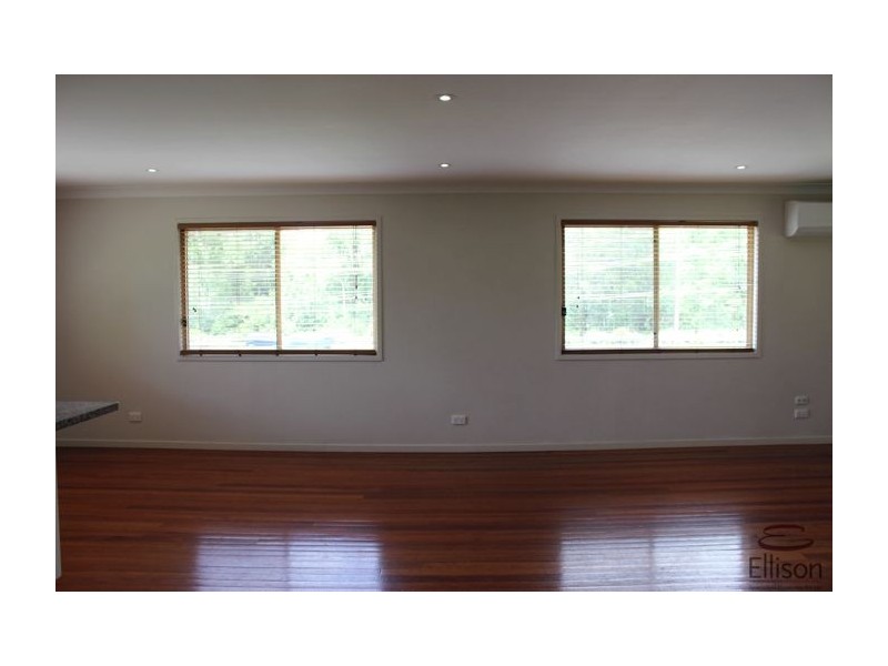 26 Beenleigh Redland Bay Road, Loganholme QLD 4129