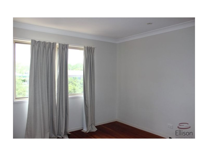 26 Beenleigh Redland Bay Road, Loganholme QLD 4129