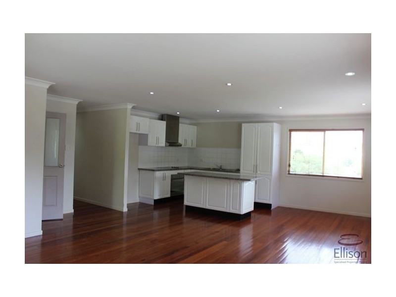 26 Beenleigh Redland Bay Road, Loganholme QLD 4129