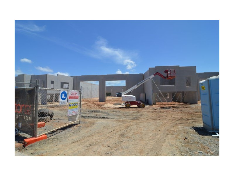 33/11 Technology Drive, Arundel QLD 4214