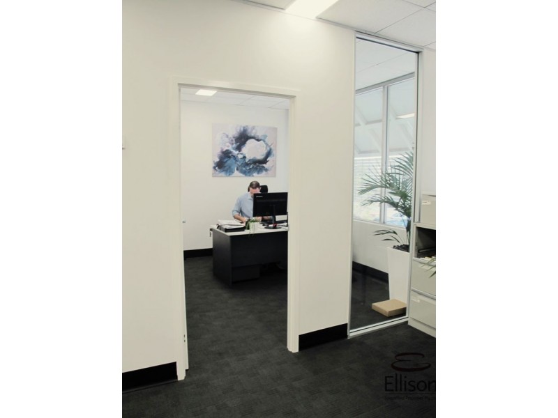 19B/3-15 Dennis Road, Springwood QLD 4127