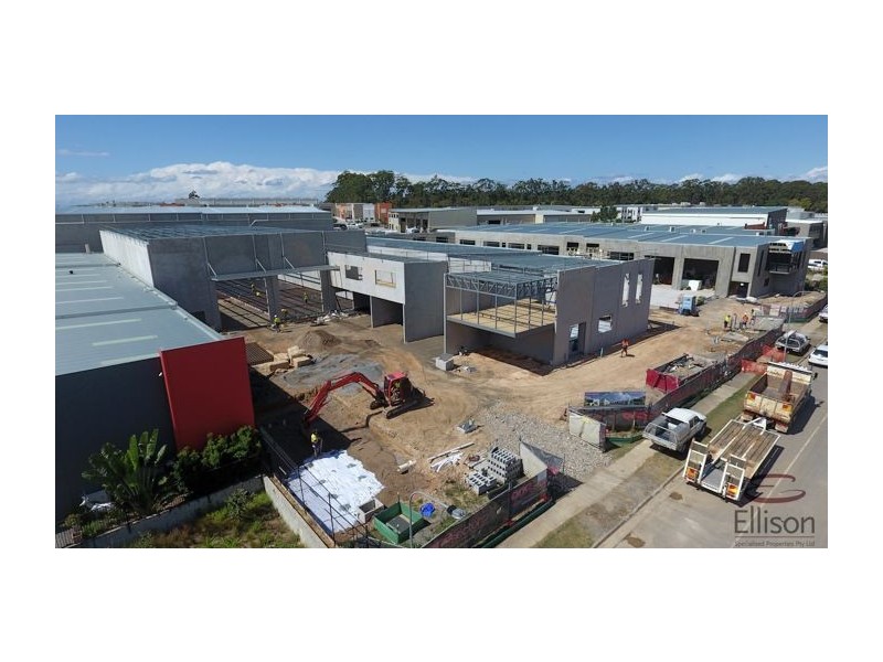 8/14 Harrington Street, Arundel QLD 4214