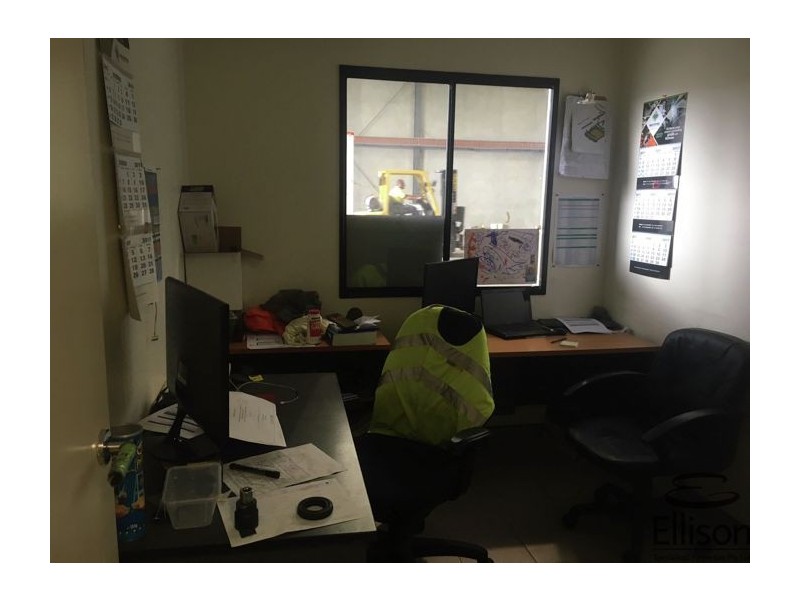 3-5 Ellerslie Road, Meadowbrook QLD 4131