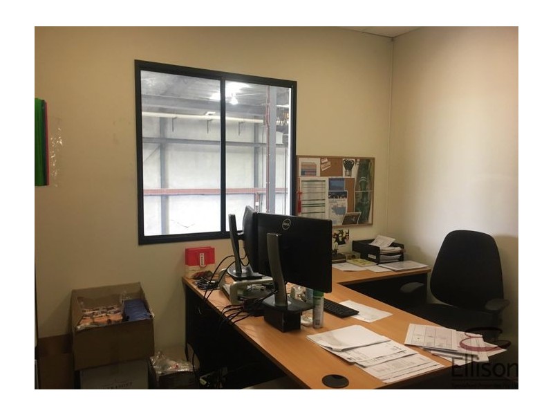 3-5 Ellerslie Road, Meadowbrook QLD 4131