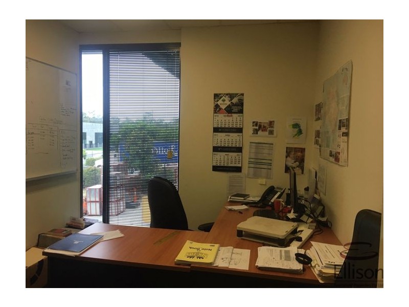 3-5 Ellerslie Road, Meadowbrook QLD 4131