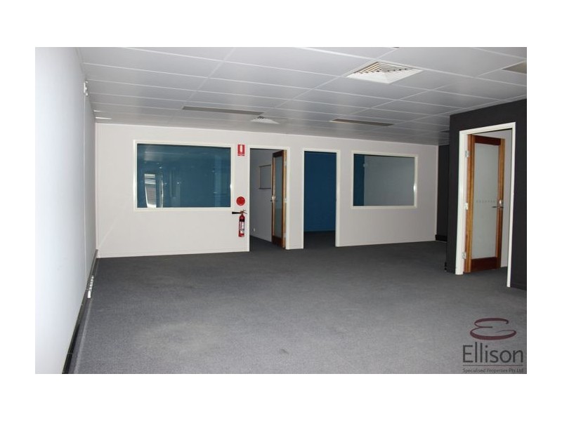 11/33 Meakin Road, Meadowbrook QLD 4131