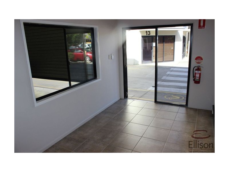 11/33 Meakin Road, Meadowbrook QLD 4131