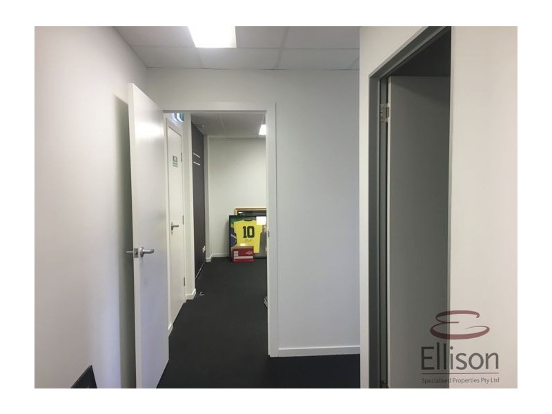 2/16-18 Beenleigh-Redland Bay Road, Loganholme QLD 4129