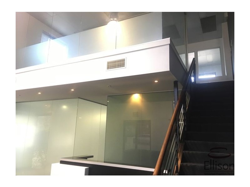 1/3352 Pacific Highway, Springwood QLD 4127