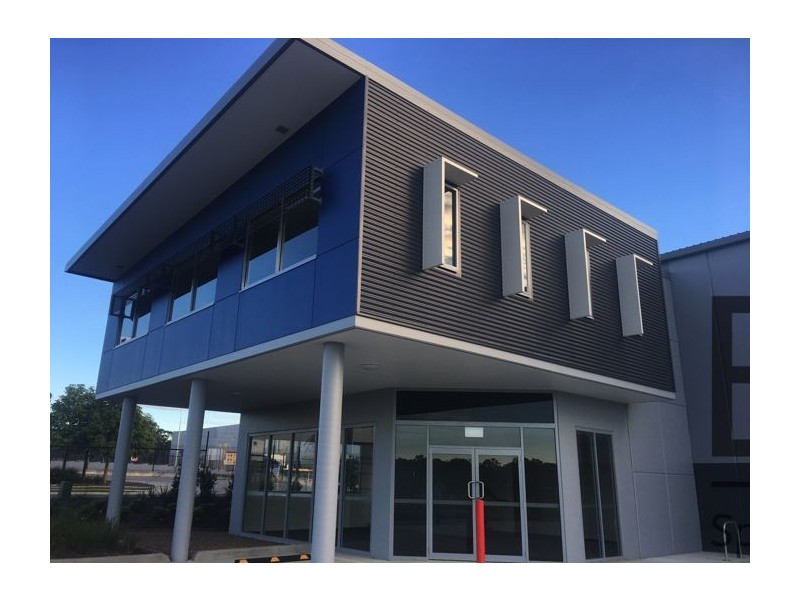 2 Siltstone Place, Berrinba QLD 4117