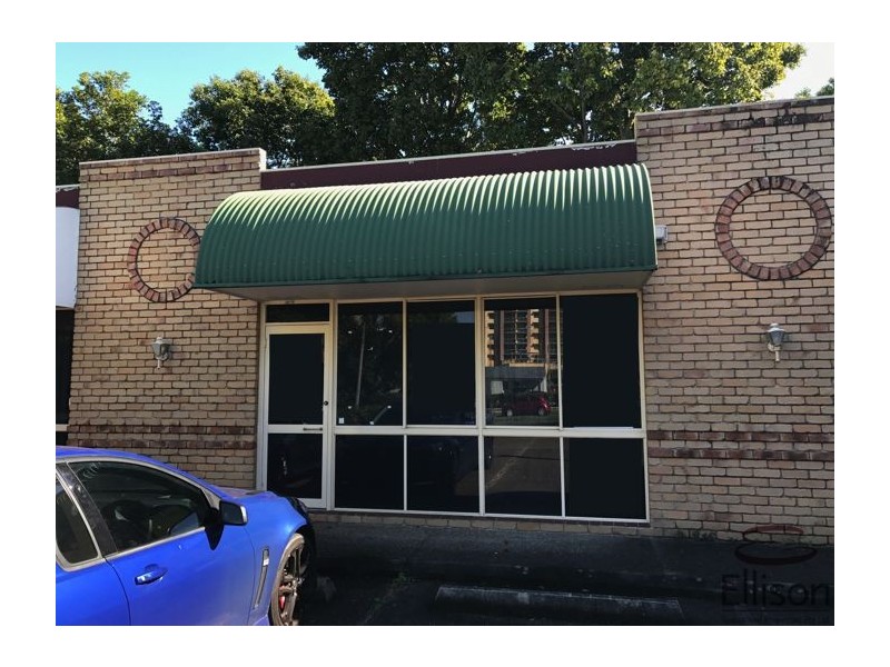 2/12 Vanessa Boulevard, Springwood QLD 4127