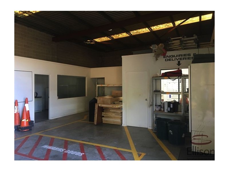 35 Smallwood Street, Underwood QLD 4119