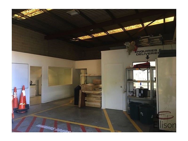 35 Smallwood Street, Underwood QLD 4119