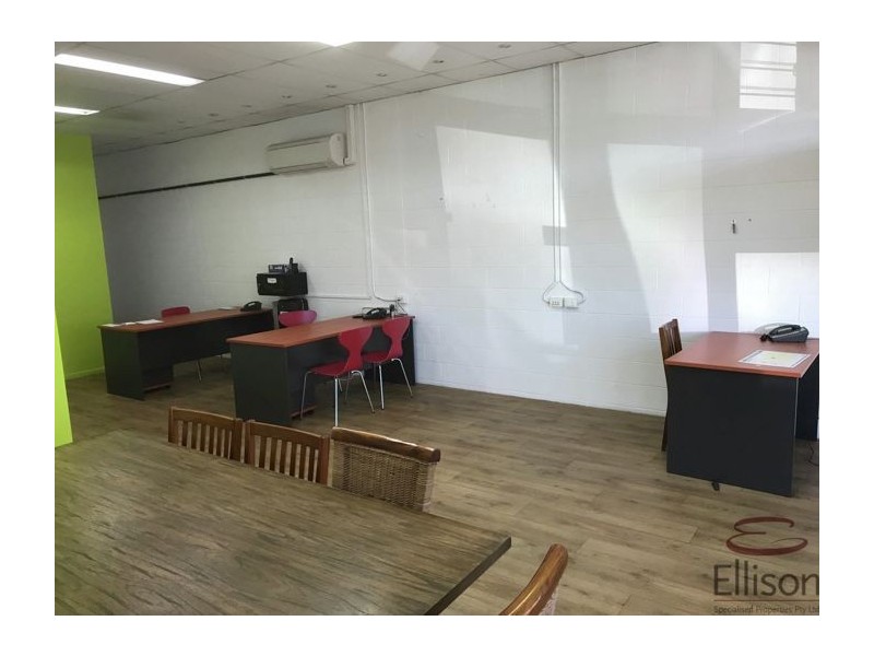 Shop 18/169-177 Old Pacific Highway, Oxenford QLD 4210