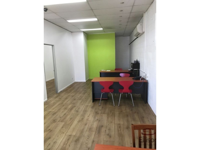 Shop 18/169-177 Old Pacific Highway, Oxenford QLD 4210