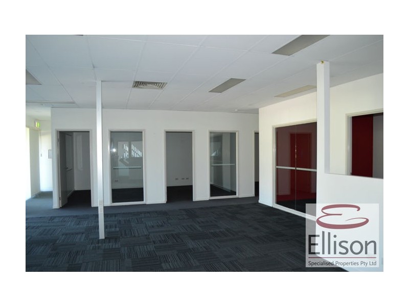 2/3998 Pacific Highway, Loganholme QLD 4129