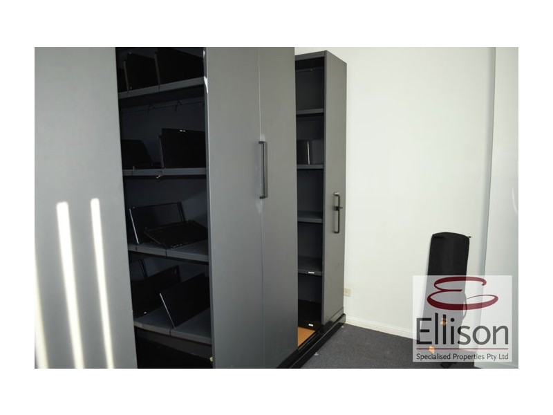 2/3998 Pacific Highway, Loganholme QLD 4129