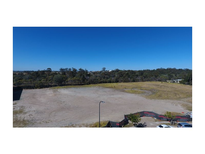 27 Motorway Circuit, Ormeau QLD 4208