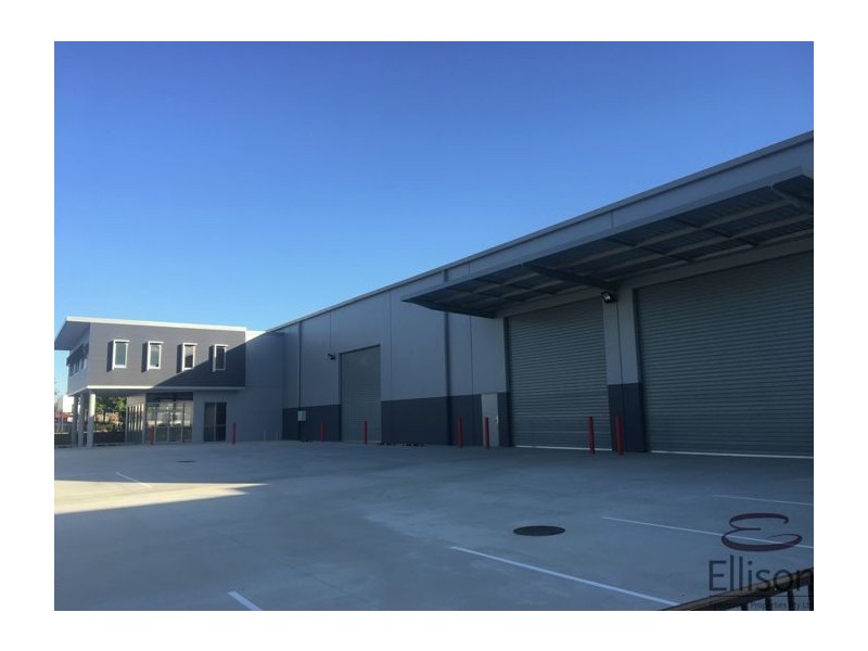 2 Siltstone Place, Berrinba QLD 4117