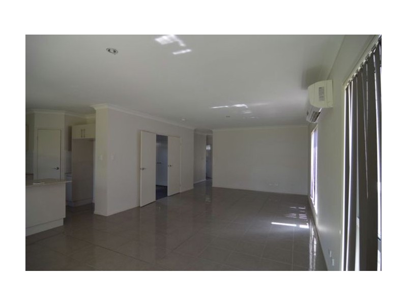 4 Everest Street, Sunnybank QLD 4109