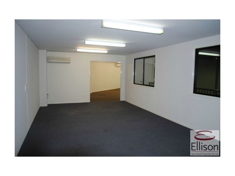 27 Millennium Circuit, Helensvale QLD 4212