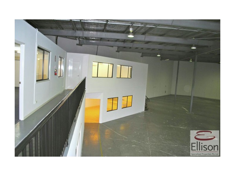 27 Millennium Circuit, Helensvale QLD 4212