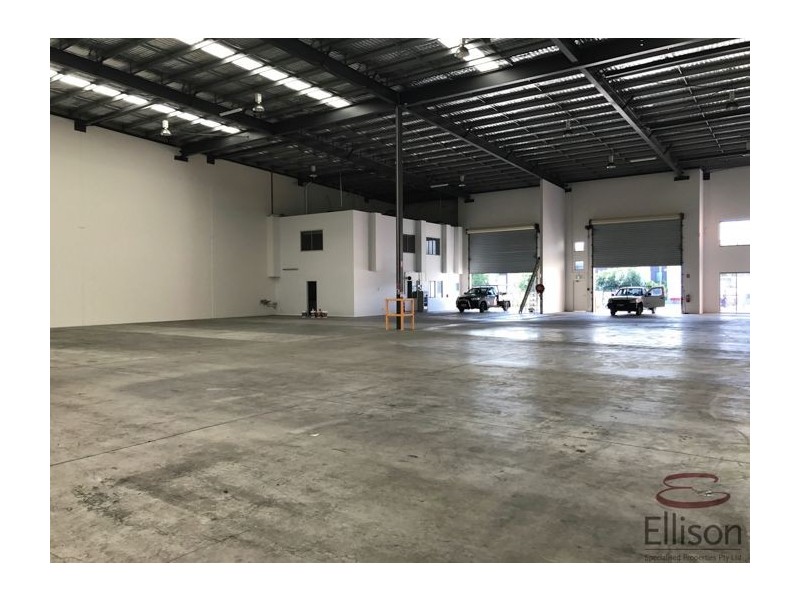 11 Ellerslie Road, Meadowbrook QLD 4131