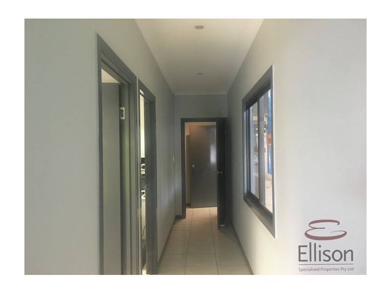 41-43 Nealdon Drive, Meadowbrook QLD 4131