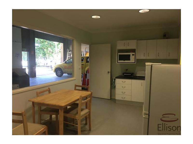 35 Smallwood Street, Underwood QLD 4119