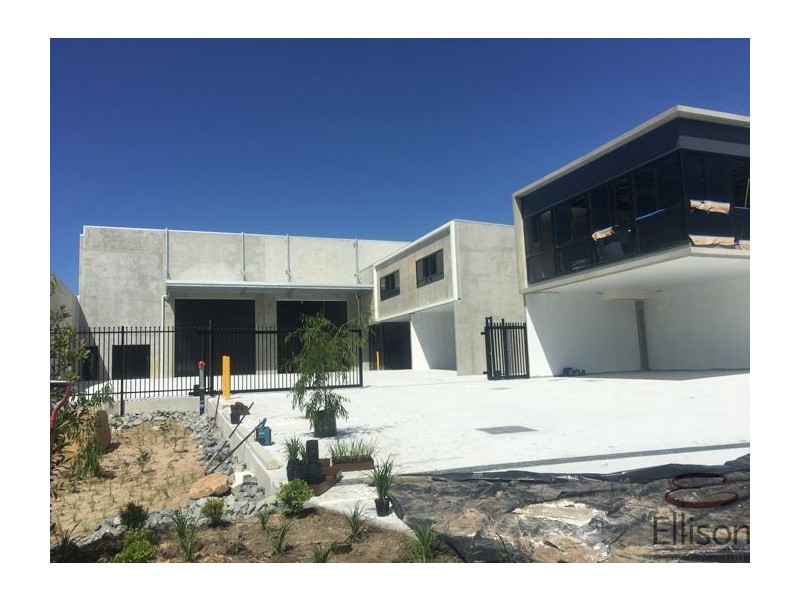 14(A) Harrington Street, Arundel QLD 4214