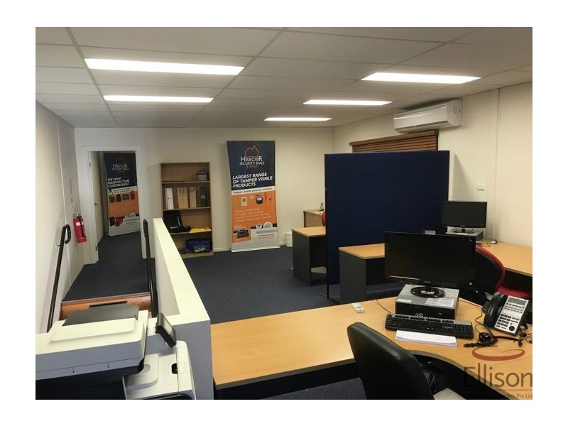 2A/5 Cairns Street, Loganholme QLD 4129