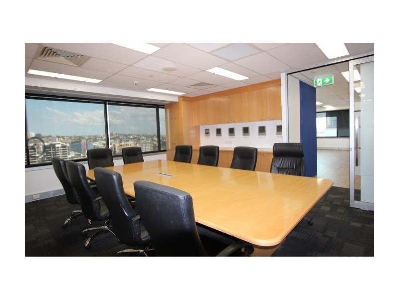 13.01/L13,301 Coronation Drive, Milton QLD 4064