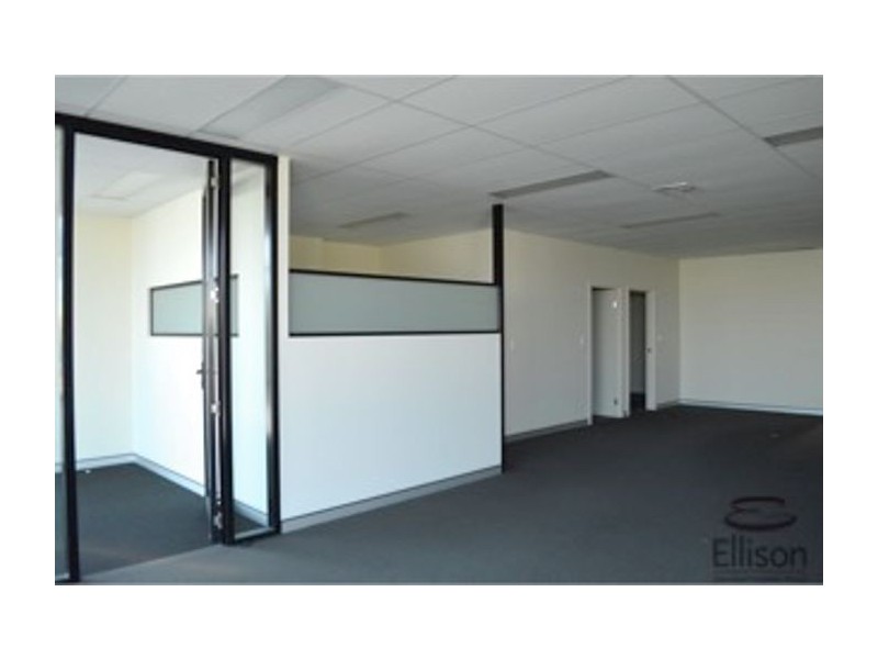 4/15 Henry Street, Loganholme QLD 4129