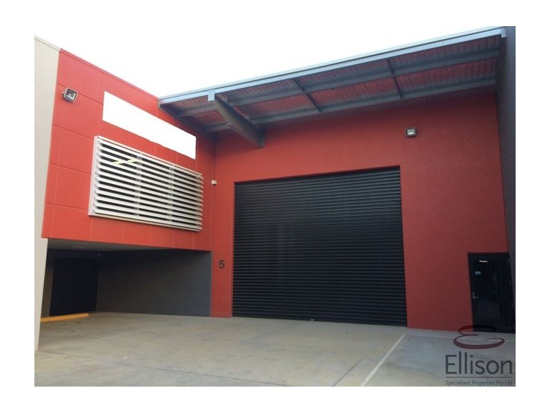 10 Harrington Street, Arundel QLD 4214