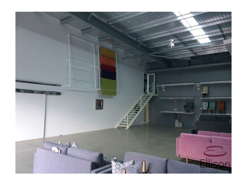 10 Harrington Street, Arundel QLD 4214