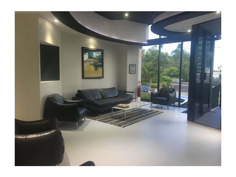 1/10 Paxton Street, Springwood QLD 4127